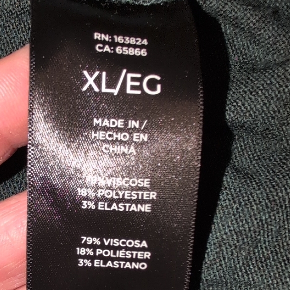 Emerald green sweater by Well Worn - Picture 5 of 6